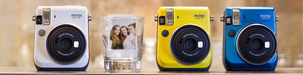 Новая камера моментальной печати: Fujifilm Instax Mini 70