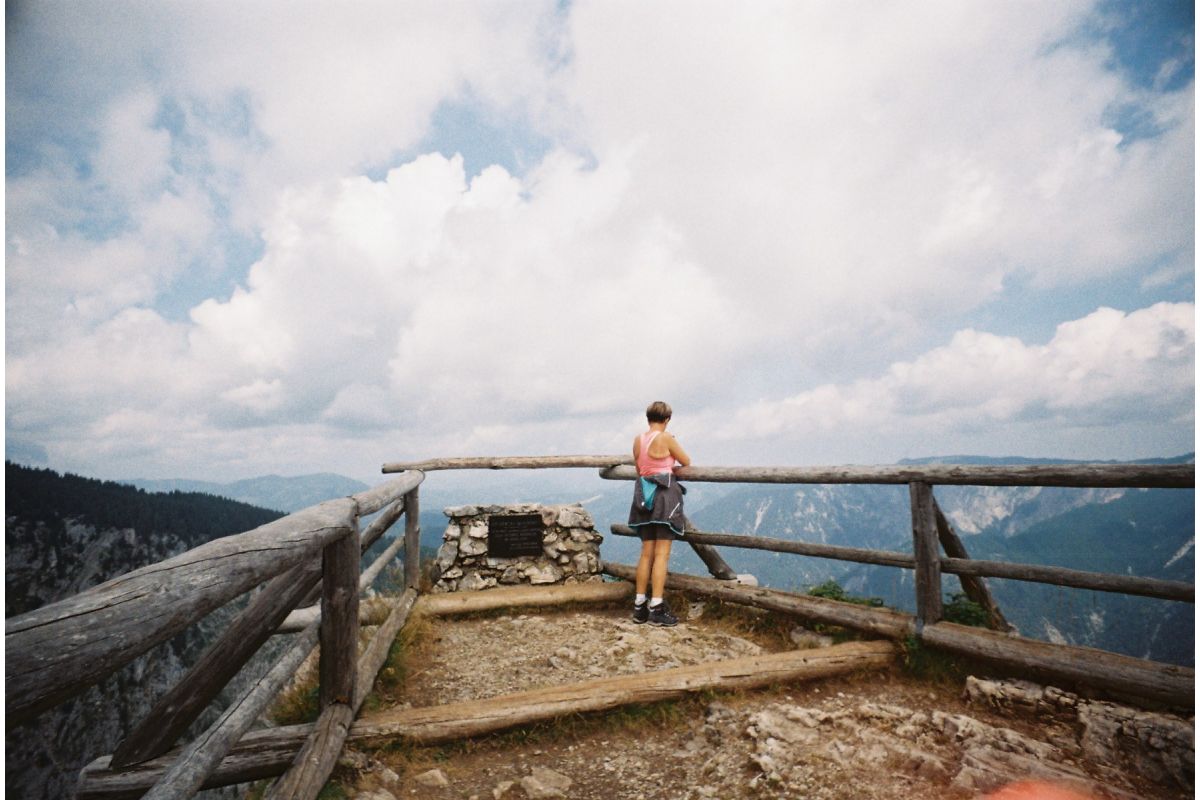 LomoApparat 21 mm Wide-Angle Fluffy Omelette Edition camera