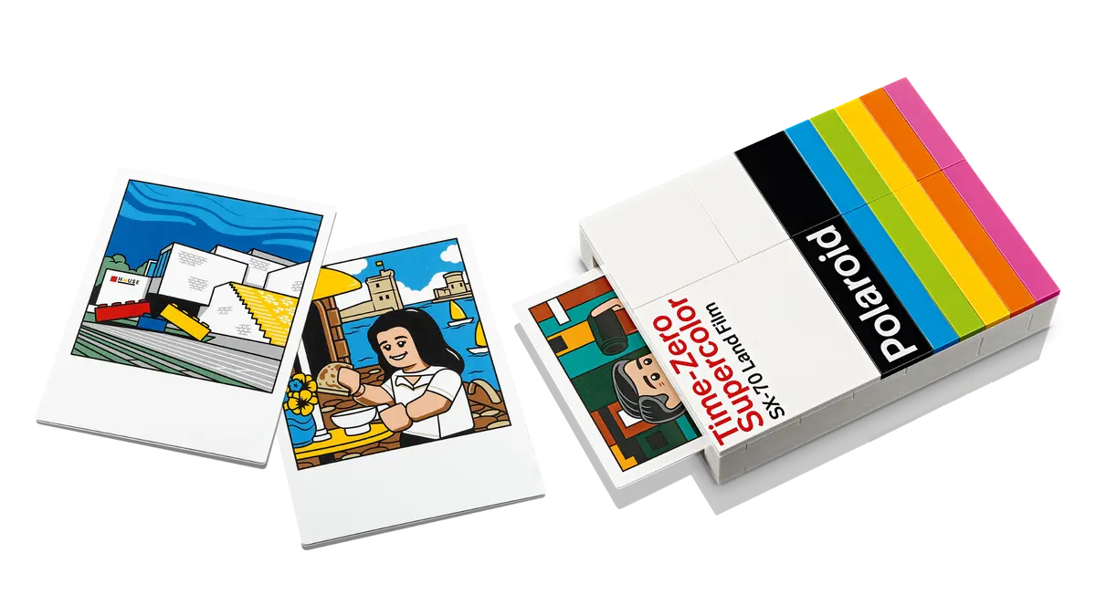 LEGO Ideas Polaroid Camera set