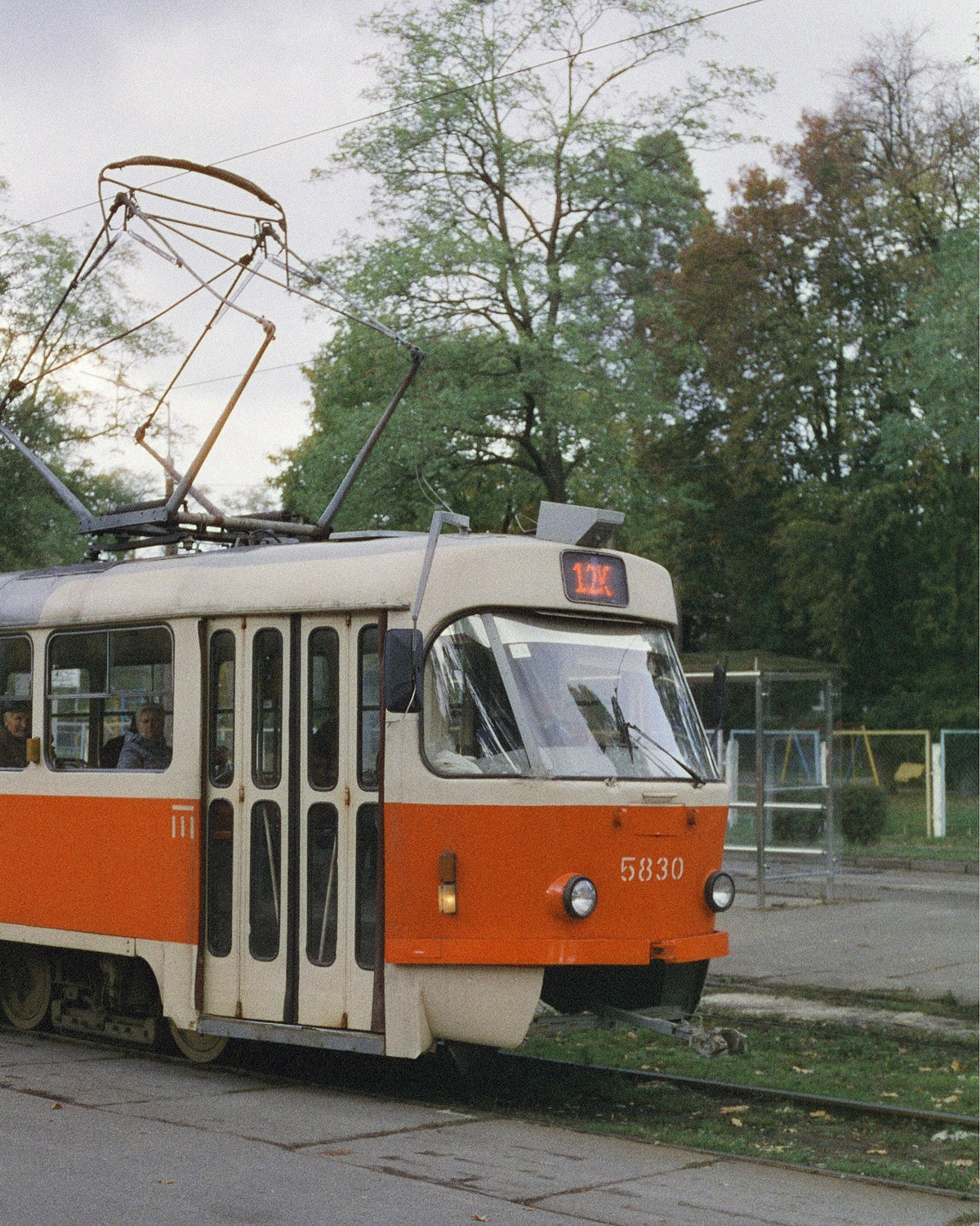 HARMAN PHOENIX II 200/135 film