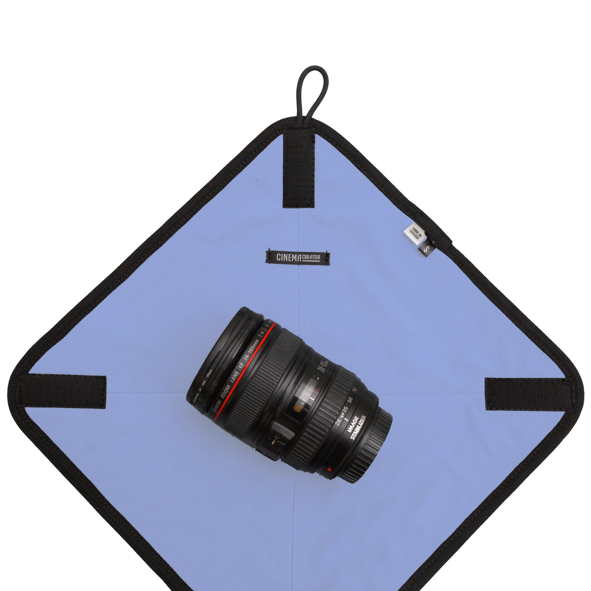 Чохол-обгортка Lens Wrap розмір S світло синій