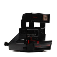 Камера Polaroid Supercolor 635CL с червоними полосками Fotovramke 