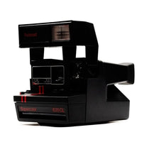 Камера Polaroid Supercolor 635CL с червоними полосками Fotovramke 