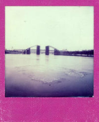 Камера Polaroid Cool Cam 600 червона Fotovramke 